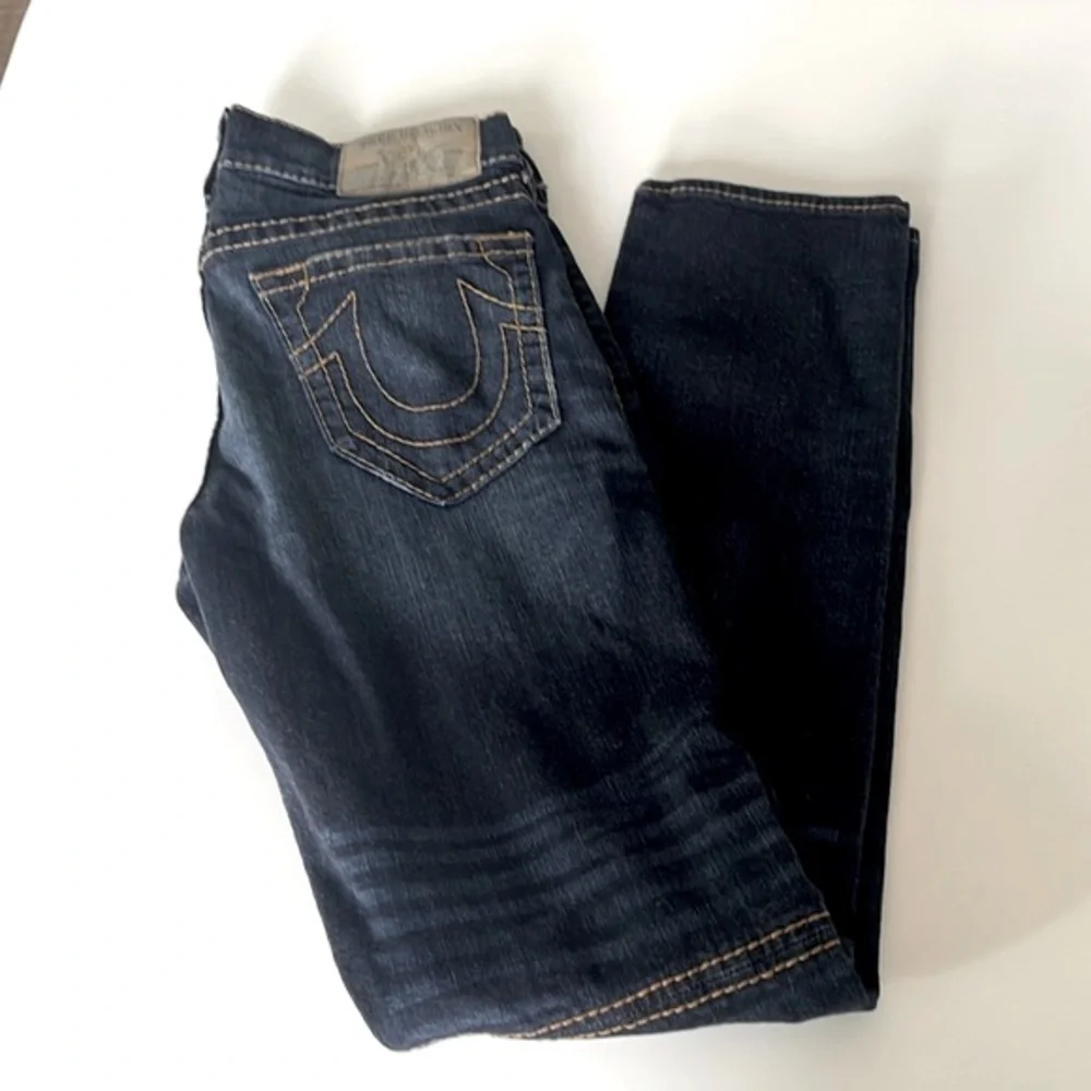 True Religion Ferd  Moto Skinny Jeans Red Orange Big T Dark Wash Size 32